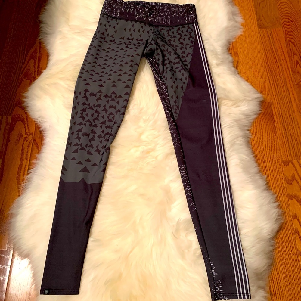 Onzie leggings.